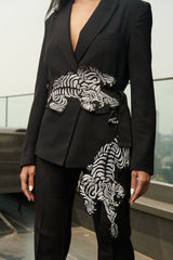 TIGER TIE