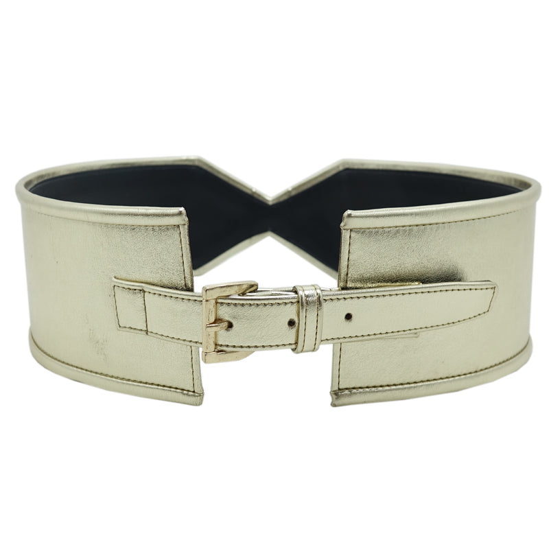 Ezra Belt